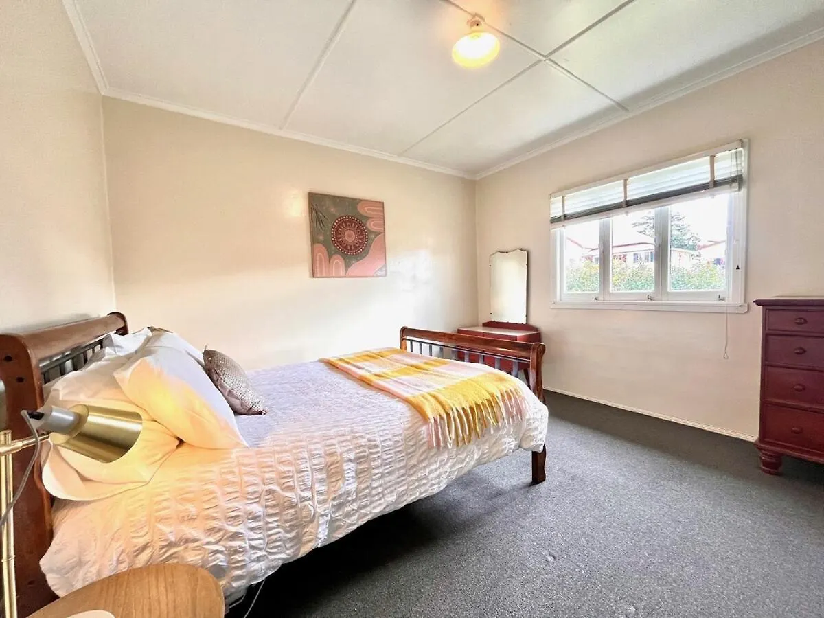 Denham Cottage - Quart Pot Creek Stanthorpe 0*,